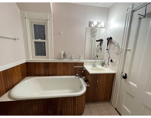 1 bed, 1 bath apartment for rent at 157 N St Unit 3, South Boston — photo 11 of 11