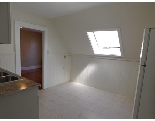 2 bed, 1 bath apartment for rent at 114 Harrishof St Unit 3, Roxbury — photo 3 of 19