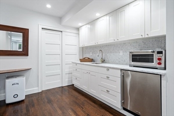 3 bed, 2.5 bath apartment for rent at 57 Monmouth St Unit Sf, Longwood — photo 27 of 28
