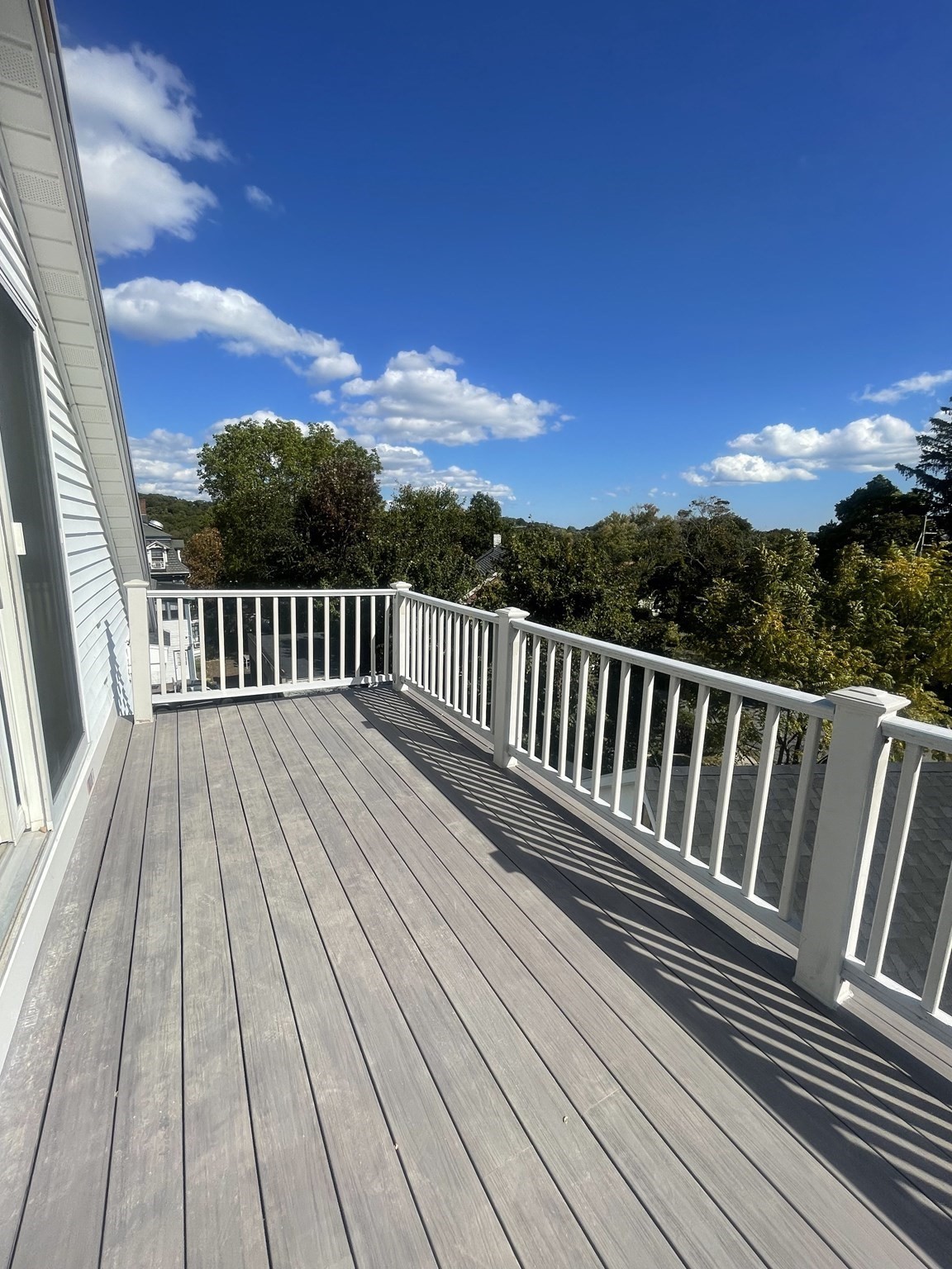 2 bed, 1 bath apartment for rent at 32-34 Fessenden Rd Unit 3, Arlington Heights — photo 5 of 15
