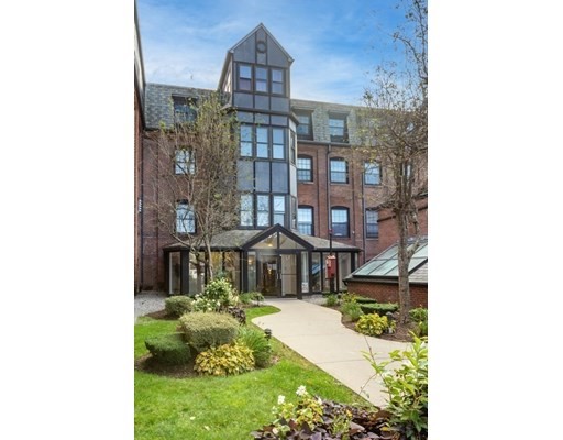 2 bed, 1 bath apartment for rent at 21 Linden St Unit 312, Wollaston — photo 6 of 31