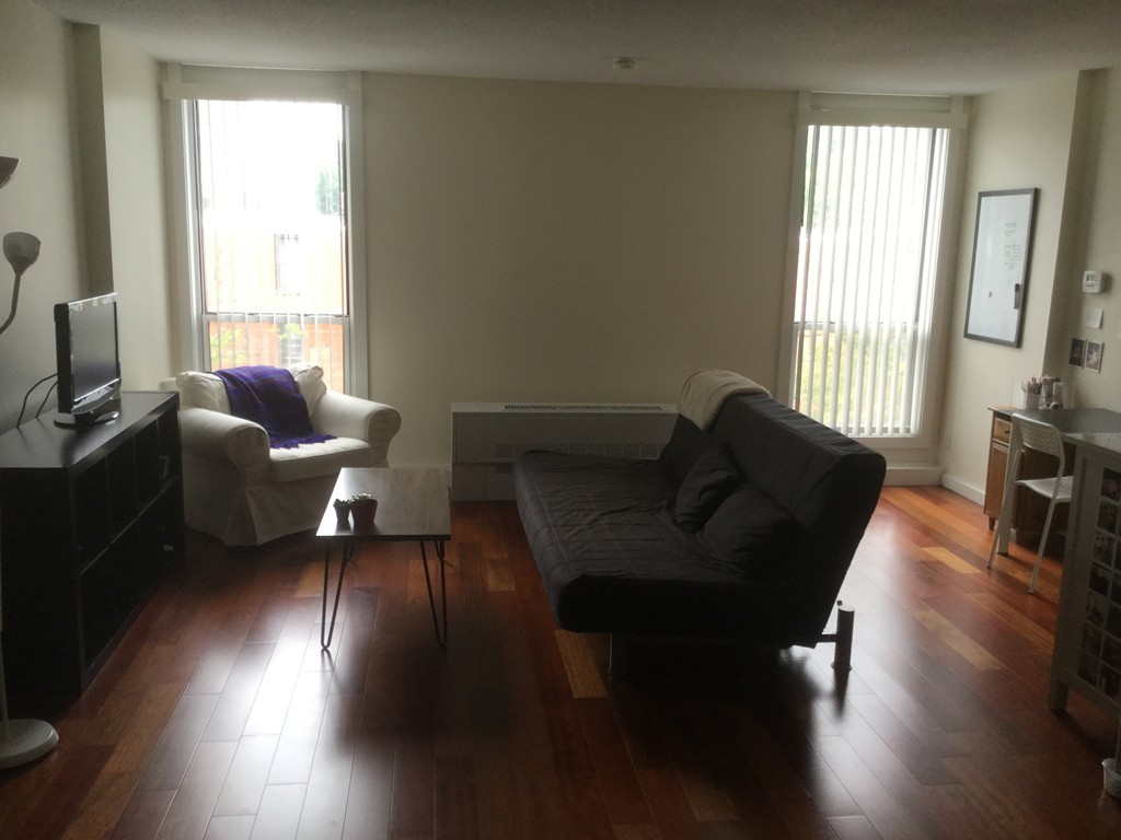 Studio bed, 1 bath apartment for rent at 44 Washington St Unit 412, Brookline Village — photo 8 of 14