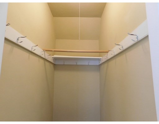 2 bed, 1 bath apartment for rent at 114 Harrishof St Unit 3, Roxbury — photo 12 of 19