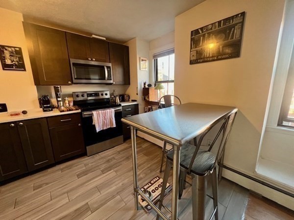 1 bed, 1 bath apartment for rent at 20 Hanson St Unit 4A, South End — photo 2 of 8