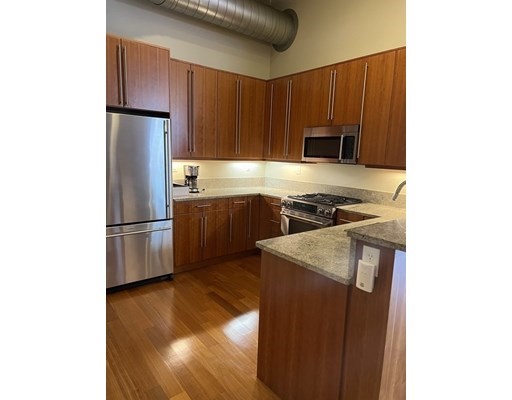 2 bed, 2 bath apartment for rent at 125 B St Unit 2B, South Boston — photo 11 of 11