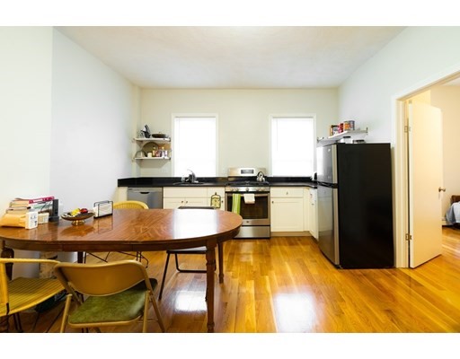 1 bed, 1 bath apartment for rent at 1102 Cambridge St Unit 2R, Inman Square — photo 3 of 3