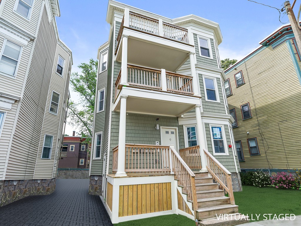 2.5 bed, 2 bath apartment for rent at 9 Lithgow St Unit 2, Dorchester — photo 14 of 16