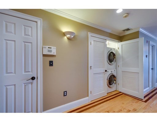2 bed, 2 bath apartment for rent at 39 Dorchester St Unit 18, Dorchester — photo 15 of 17