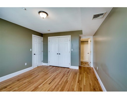 2 bed, 2 bath apartment for rent at 39 Dorchester St Unit 18, Dorchester — photo 8 of 17