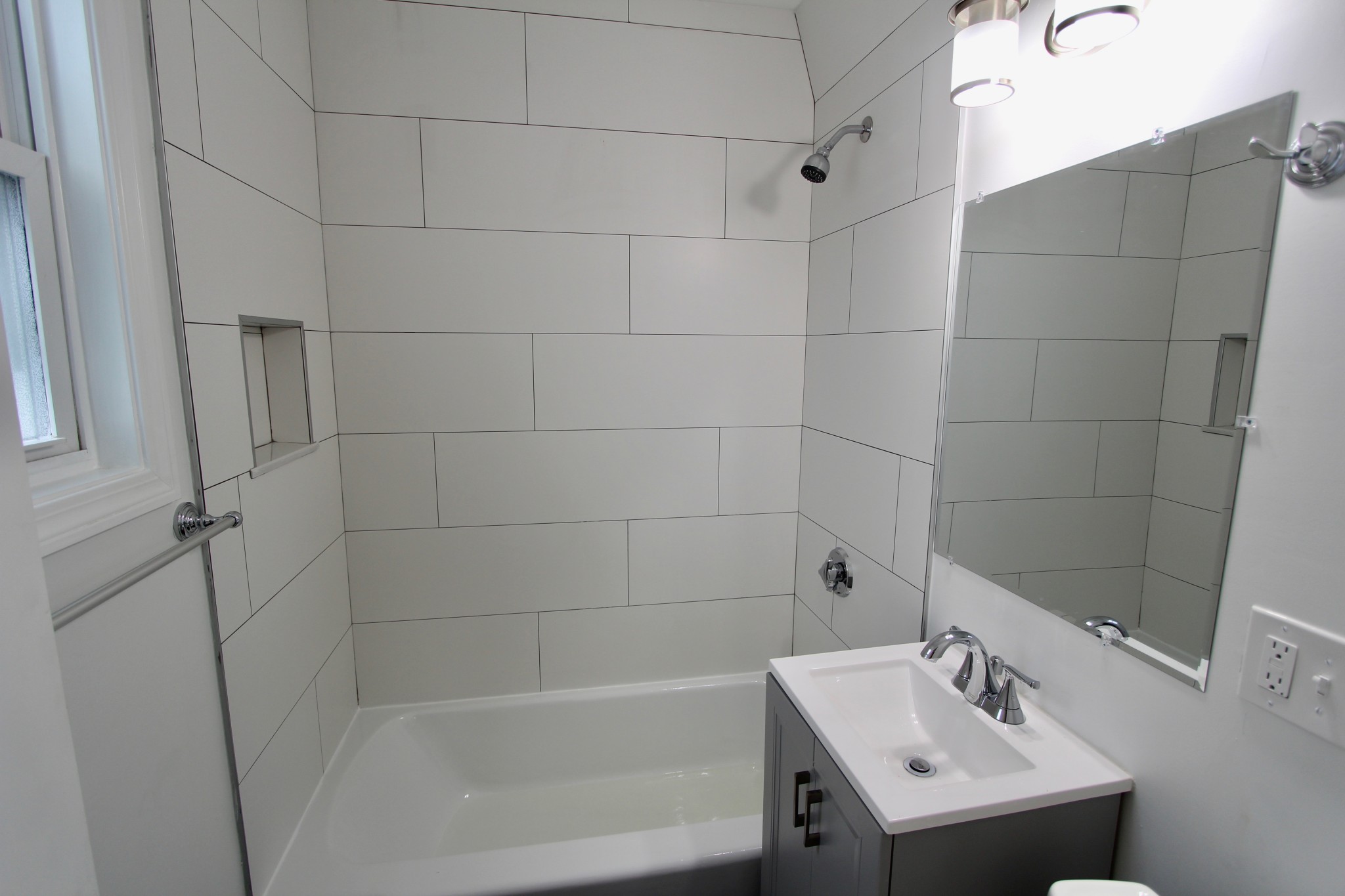 1 bed, 1 bath apartment for rent at 55 Forest Ave Unit 1R, Everett — photo 4 of 4
