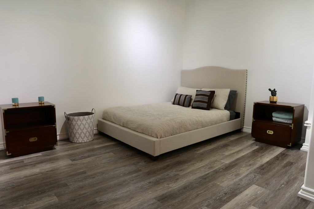 1 bed, 1 bath apartment for rent at 200 Cove Way Unit 701, Seaport District — photo 1 of 6
