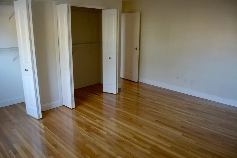 1 Canton Rd, North Quincy