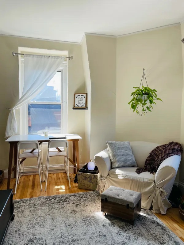 1 bed, 1 bath apartment for rent at 92 Marlborough St Unit 9, Back Bay — photo 5 of 13