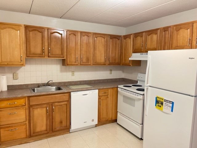 2 bed, 1 bath apartment for rent at 182 Quincy Ave Unit 57, Quincy — photo 2 of 2
