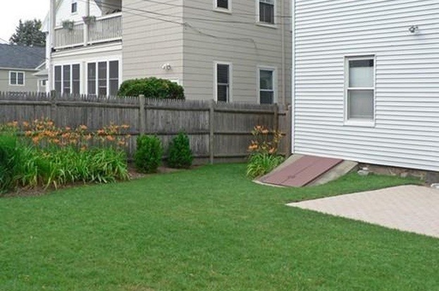 55 Rossmore Rd, Jamaica Plain