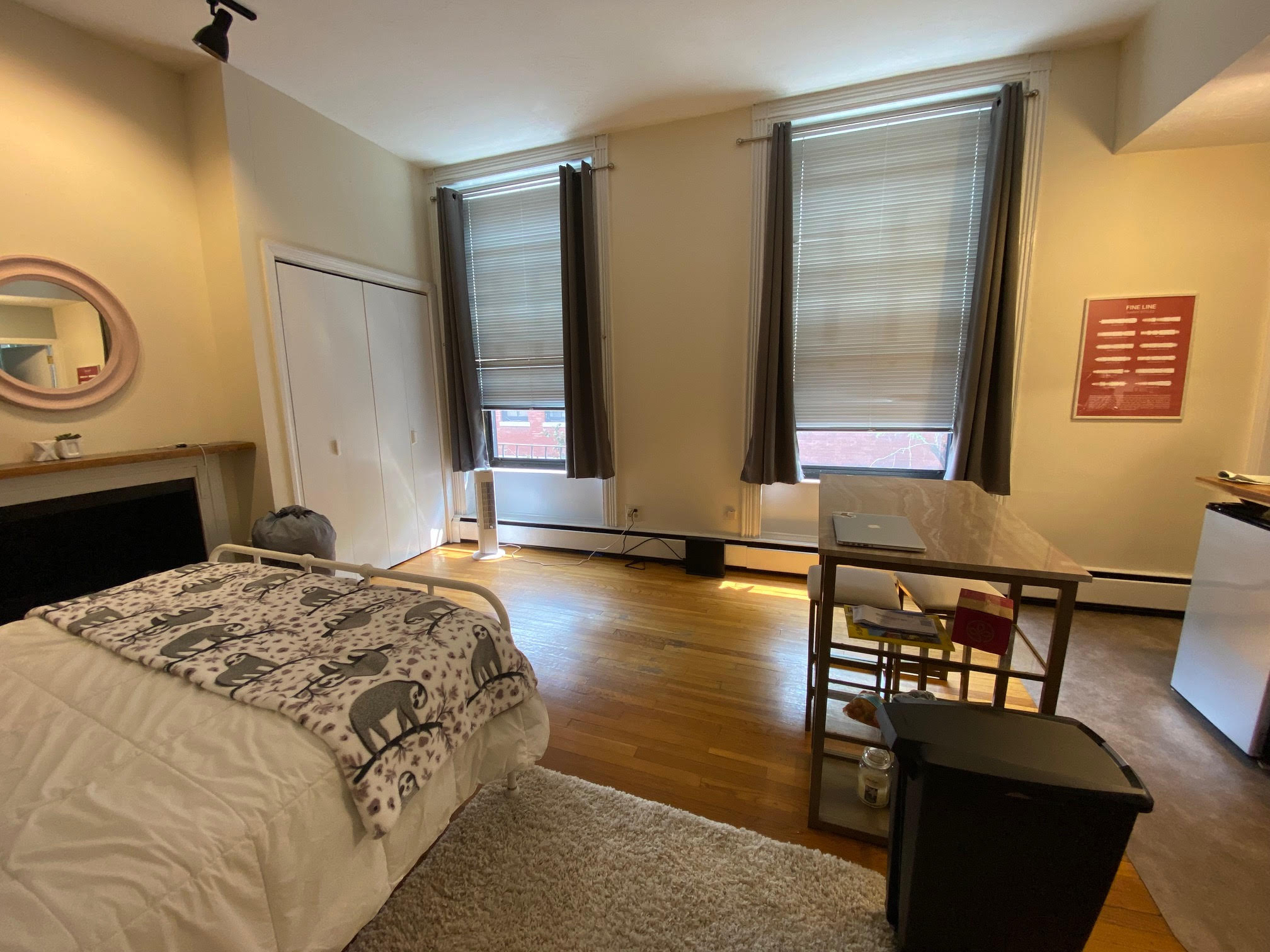 Studio bed, 1 bath apartment for rent at 11 S Russell St Unit 2, Beacon Hill — photo 2 of 6