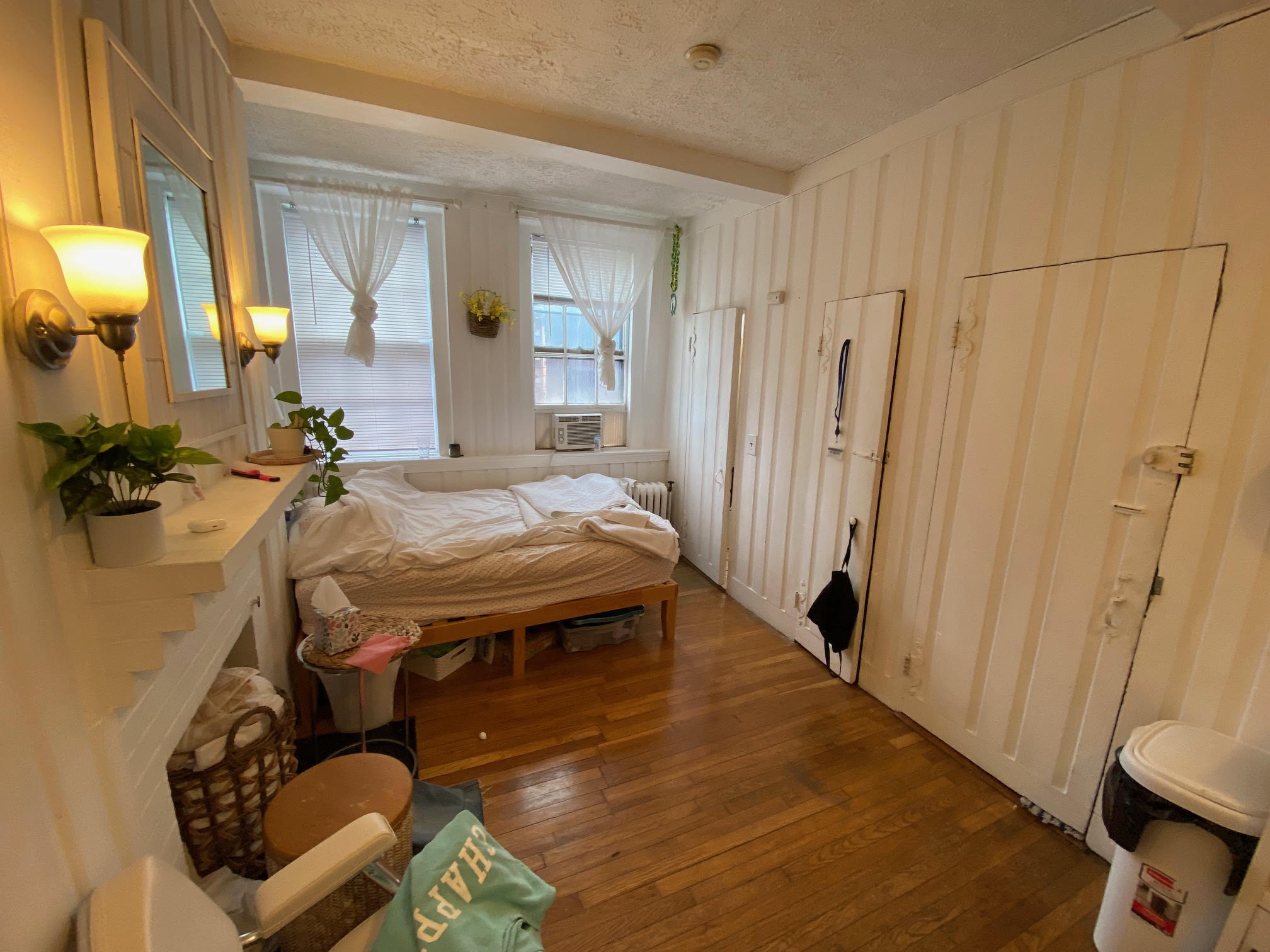 Studio bed, 1 bath apartment for rent at 52 Russell St Unit 7, Beacon Hill