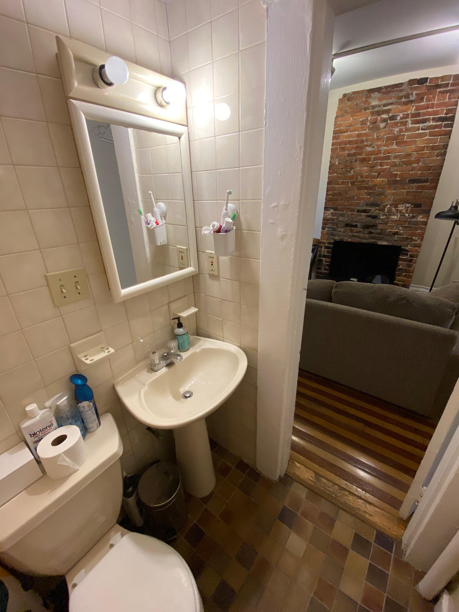 1 bed, 1 bath apartment for rent at 58 Russell St Unit 1, Beacon Hill — photo 11 of 11