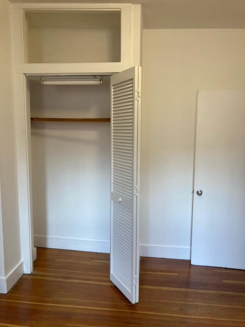 2 bed, 1 bath apartment for rent at 3 Phillips St Unit 6, Beacon Hill — photo 10 of 13