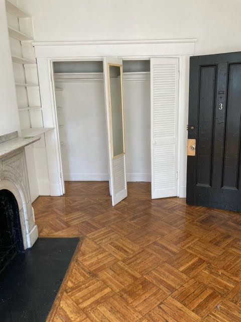 Studio bed, 1 bath apartment for rent at 58 Russell St Unit 3, Beacon Hill — photo 3 of 9