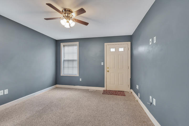 3 bed, 1 bath apartment for rent at 157 Fuller St Unit 1, Dorchester — photo 10 of 11