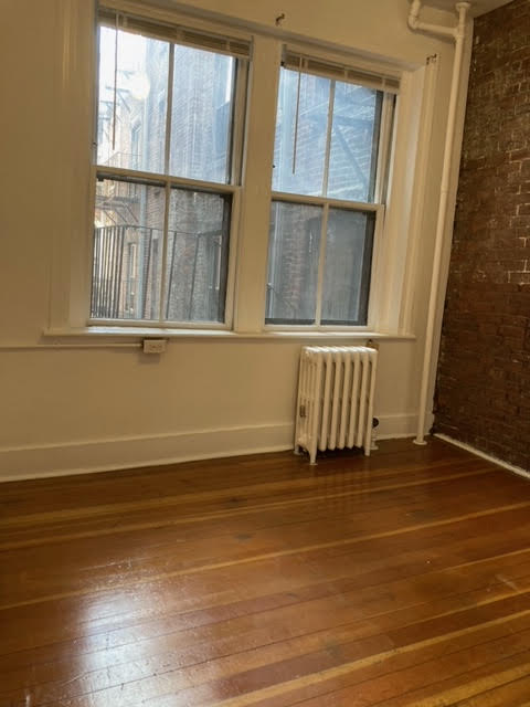 2 bed, 1 bath apartment for rent at 3 Phillips St Unit 6, Beacon Hill — photo 7 of 13