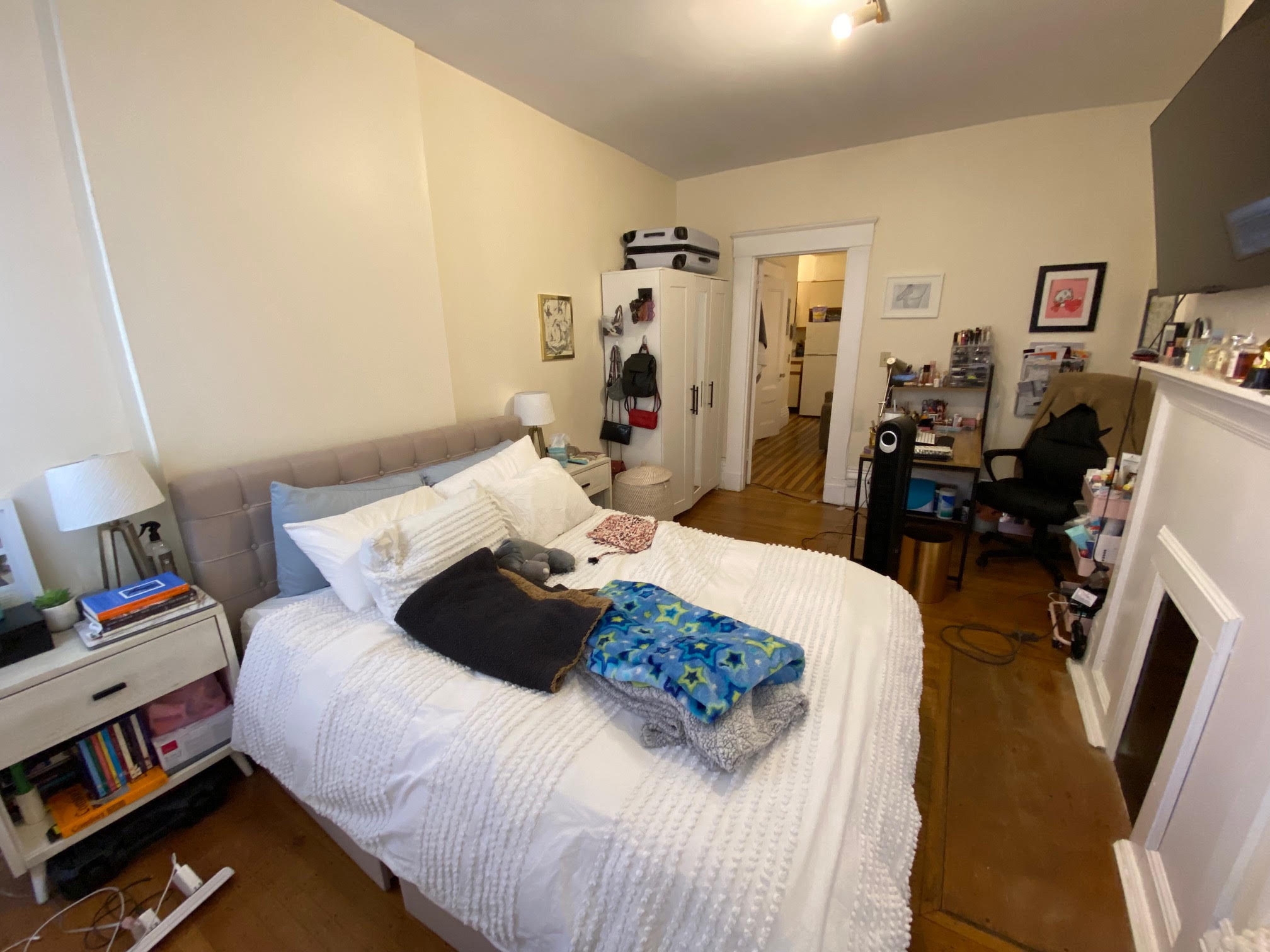 1 bed, 1 bath apartment for rent at 58 Russell St Unit 1, Beacon Hill — photo 5 of 11