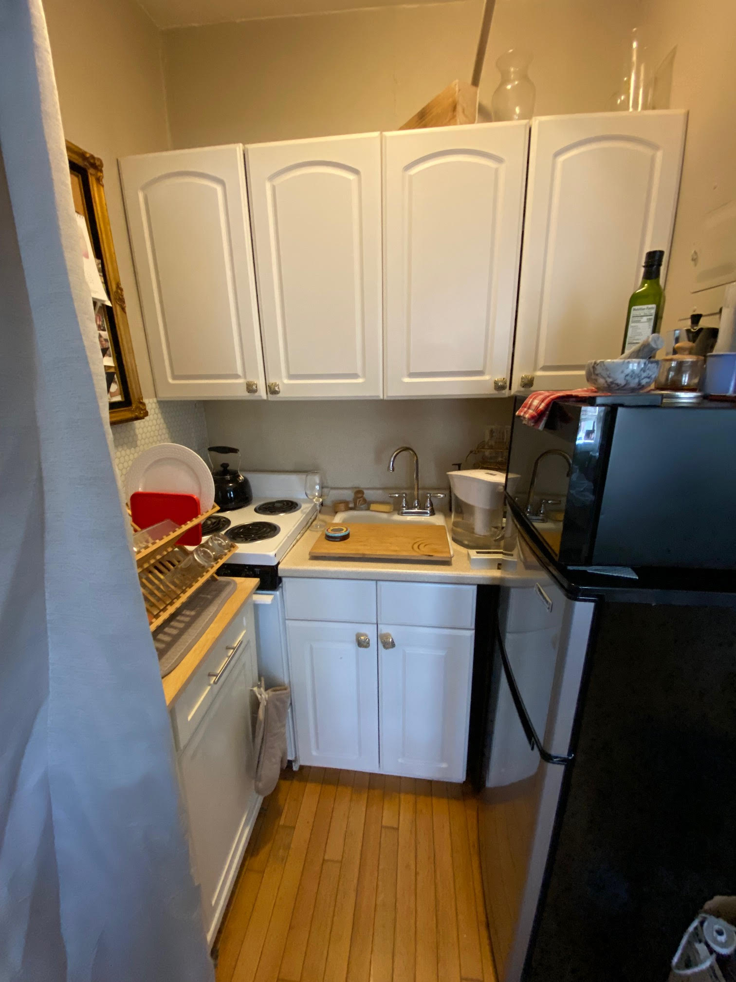 Studio bed, 1 bath apartment for rent at 82 Charles St Unit 5, Beacon Hill — photo 5 of 9