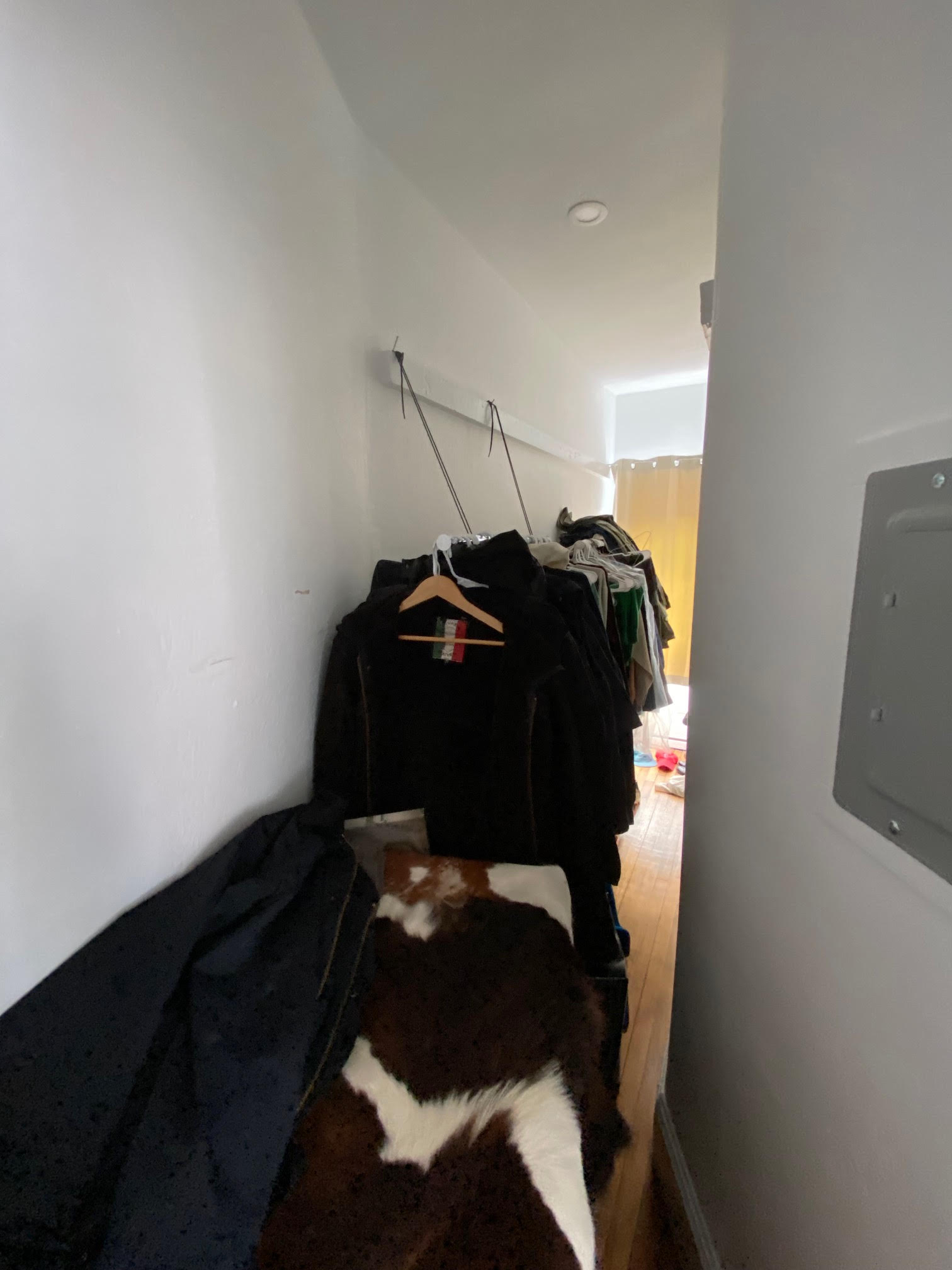 Studio bed, 1 bath apartment for rent at 26 Myrtle St Unit 15, Beacon Hill — photo 7 of 8