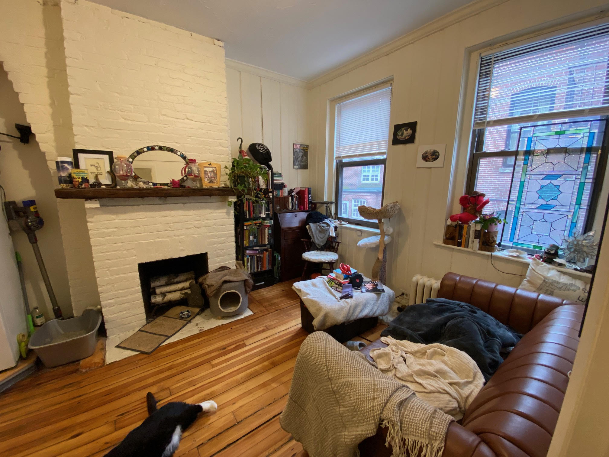 1 bed, 1 bath apartment for rent at 64 Myrtle St Unit 9, Beacon Hill — photo 3 of 9