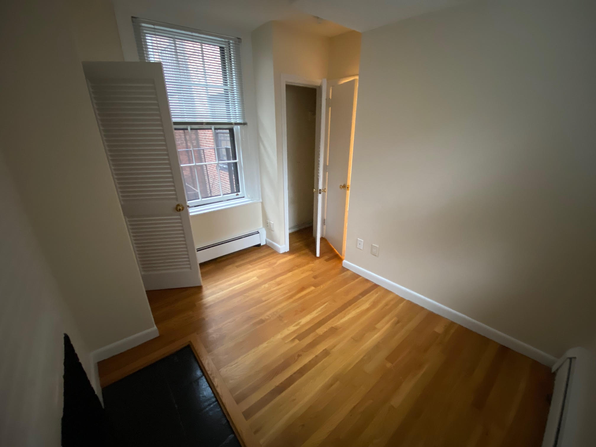 1 bed, 1 bath apartment for rent at 11 S Russell St Unit 5, Beacon Hill — photo 6 of 10