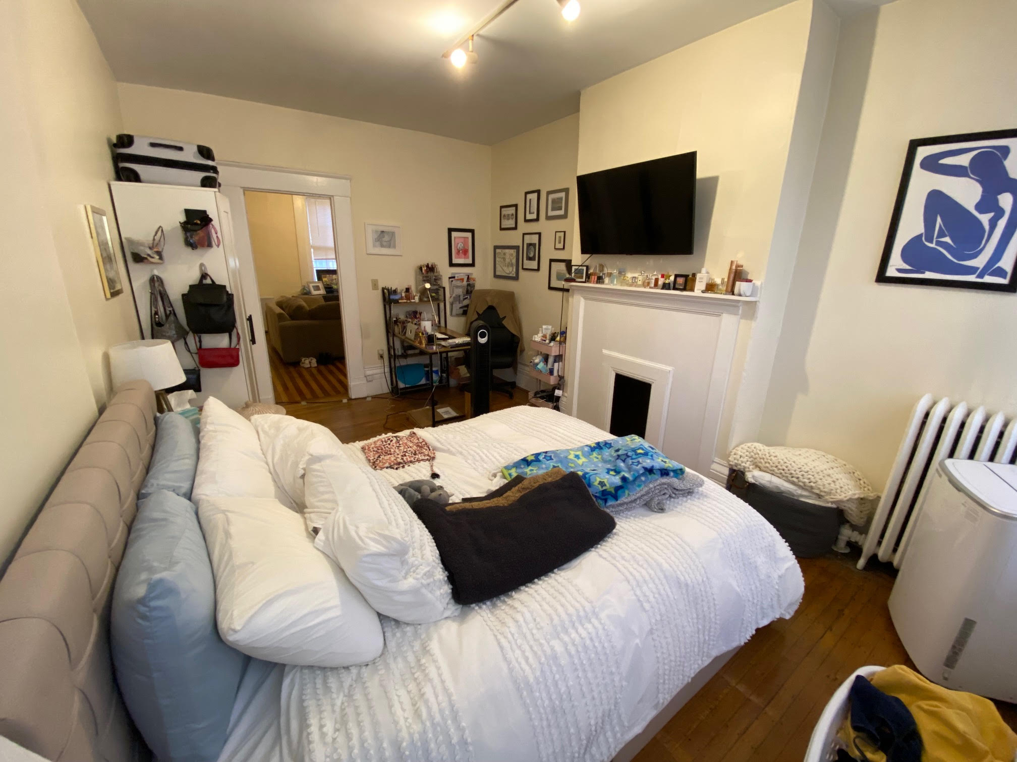 1 bed, 1 bath apartment for rent at 58 Russell St Unit 1, Beacon Hill — photo 6 of 11