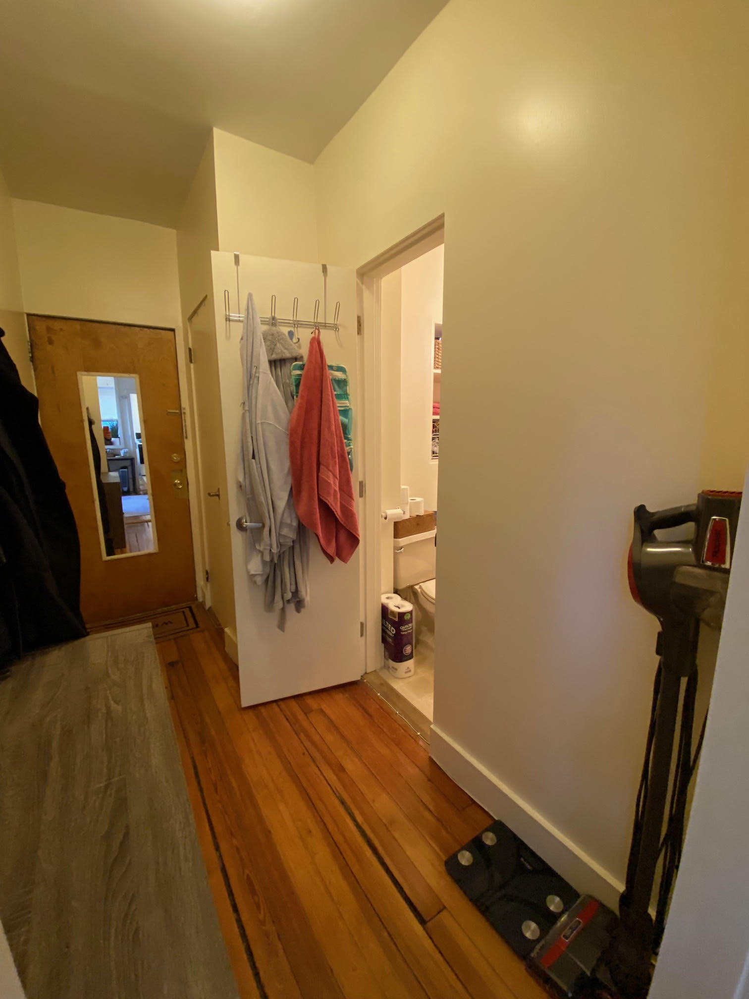 Studio bed, 1 bath apartment for rent at 68 Myrtle St Unit 5, Beacon Hill — photo 8 of 11