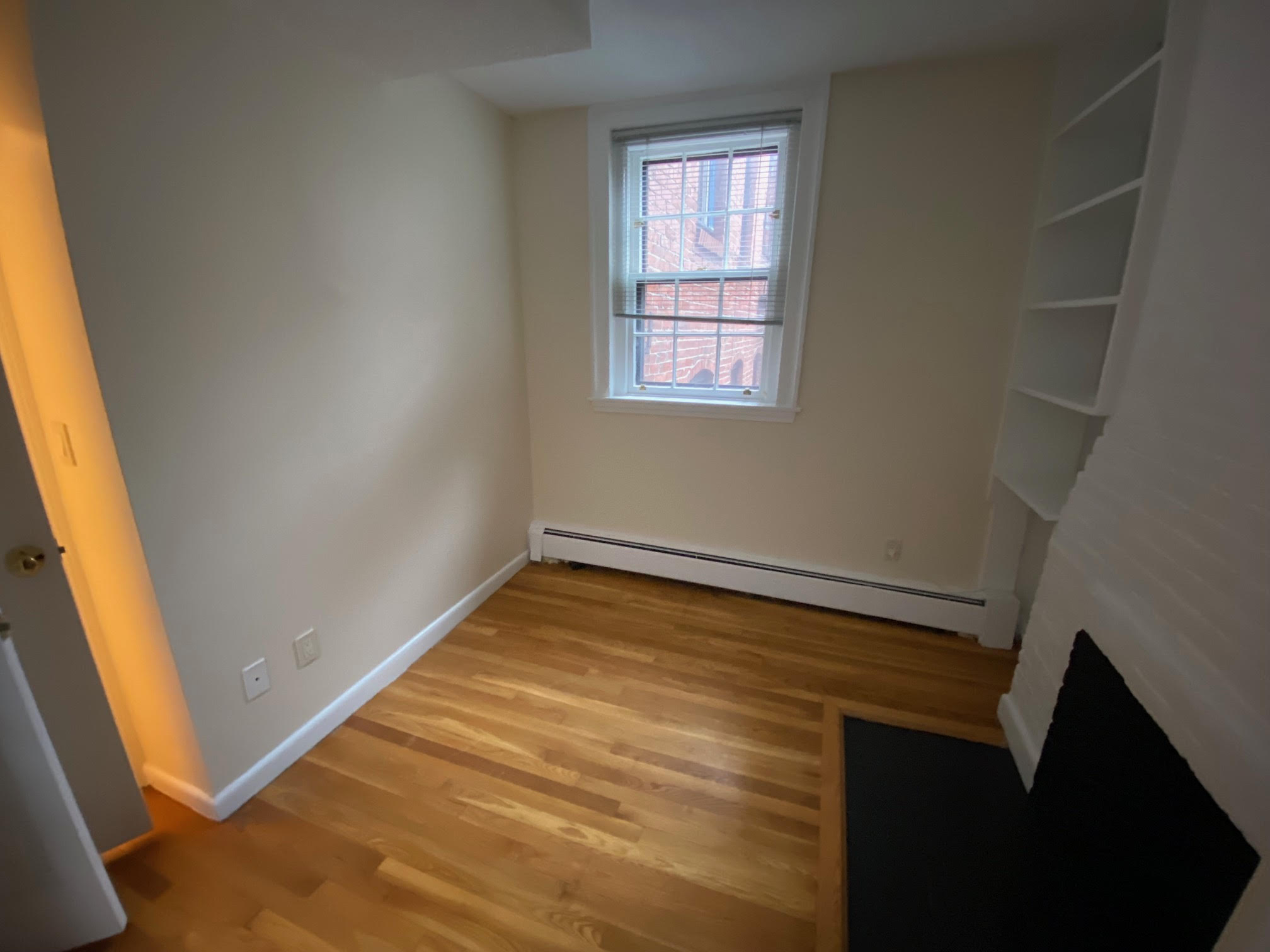 1 bed, 1 bath apartment for rent at 11 S Russell St Unit 5, Beacon Hill — photo 7 of 10