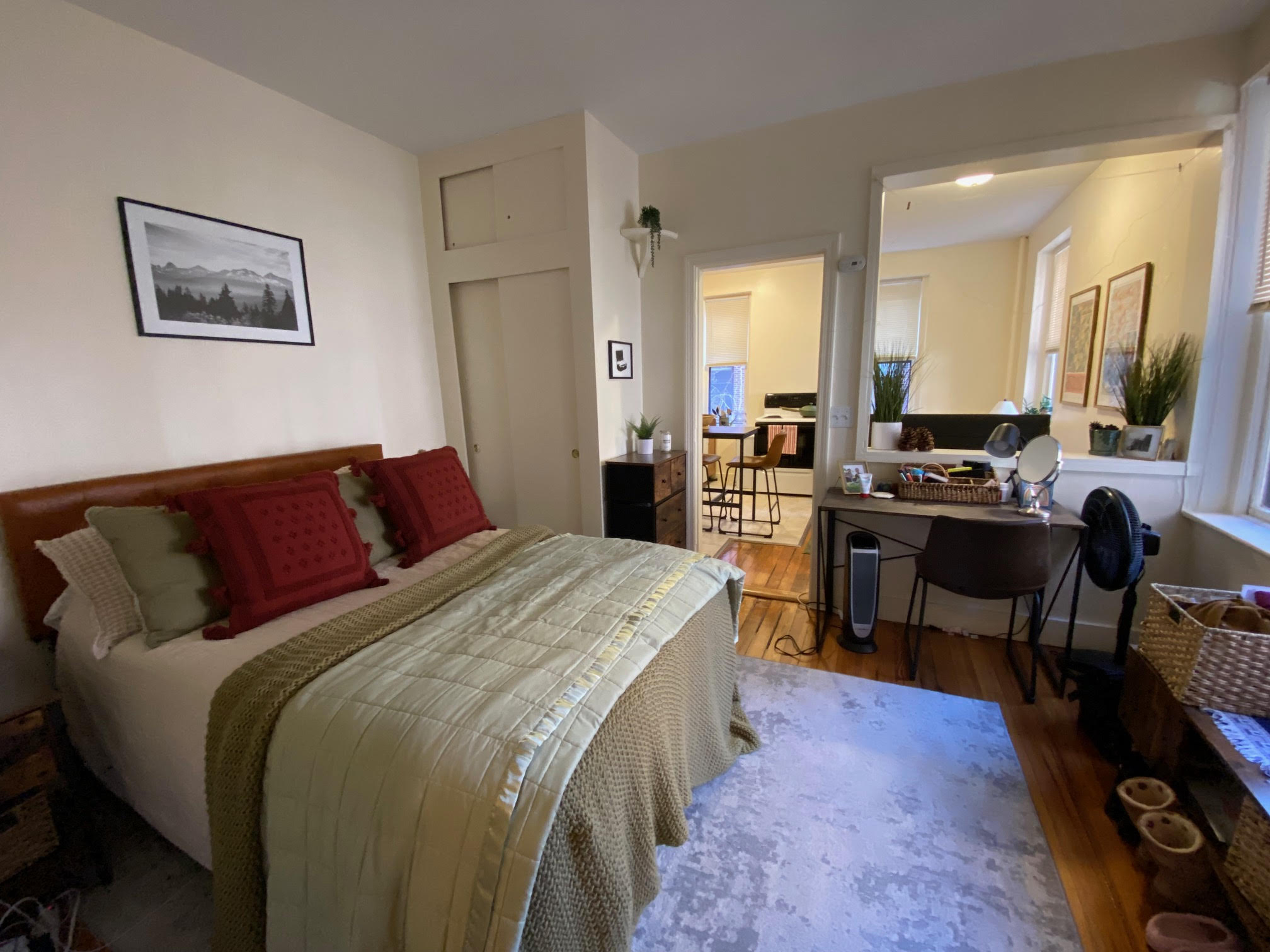 Studio bed, 1 bath apartment for rent at 68 Myrtle St Unit 5, Beacon Hill