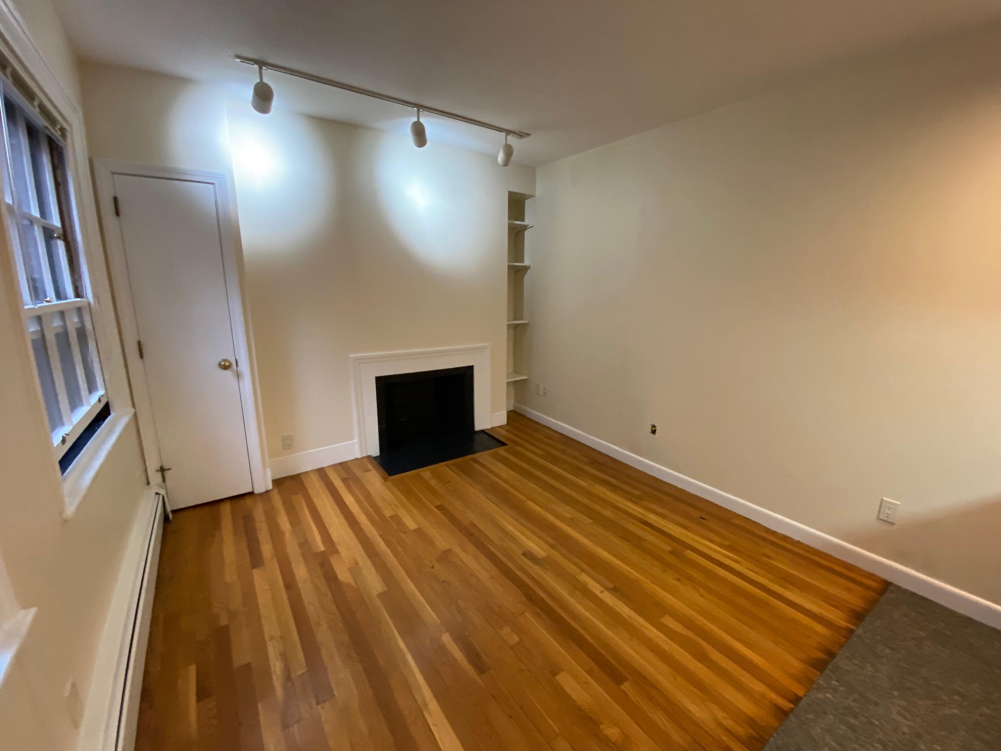 1 bed, 1 bath apartment for rent at 11 S Russell St Unit 5, Beacon Hill — photo 10 of 10