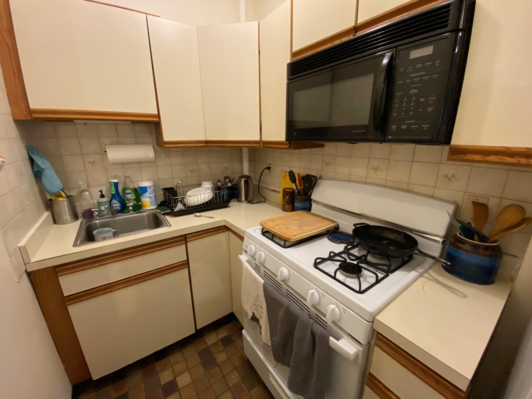 1 bed, 1 bath apartment for rent at 58 Russell St Unit 1, Beacon Hill — photo 8 of 11