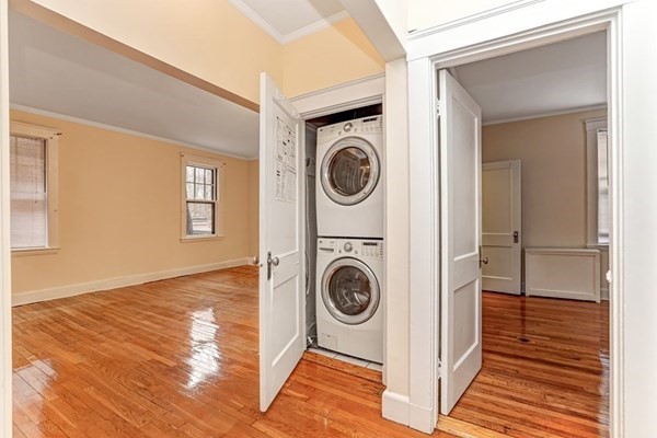 2 bed, 1 bath apartment for rent at 131 Freeman St Unit 1A, Coolidge Corner — photo 4 of 14